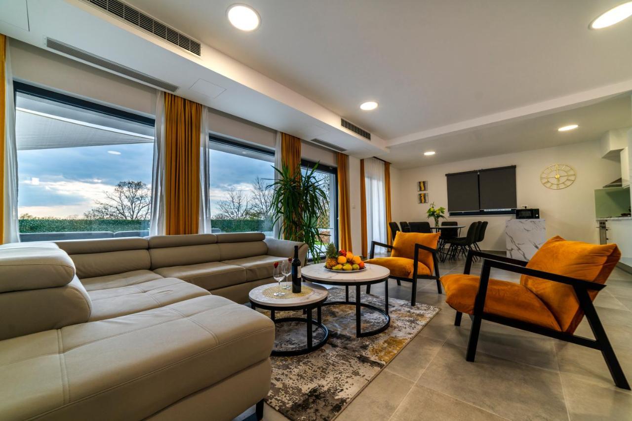 Villa Piante Antonci (Porec)